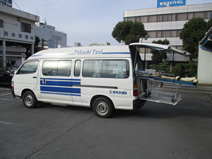 熊本交通タクシー　福祉車（寝台車）